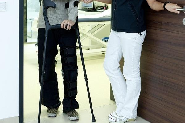 Патерици канадки триопорни и четириопорни София